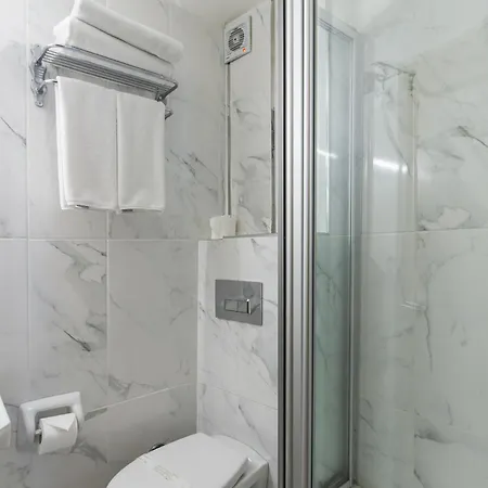 Naz Wooden House בית הארחה