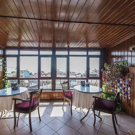 Guest house Naz Wooden House 3*