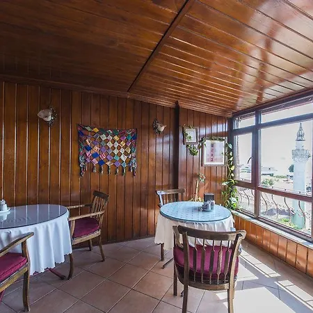 Naz Wooden House Guest house