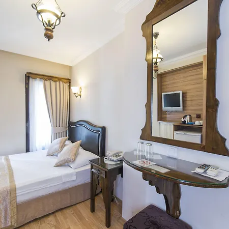 Naz Wooden House Affittacamere
