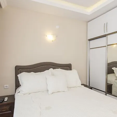 Naz Wooden House Pensionat Istanbul