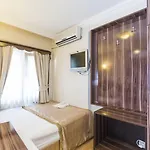 Naz Wooden House Vendégház 3*