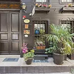Naz Wooden House Vendégház 3*